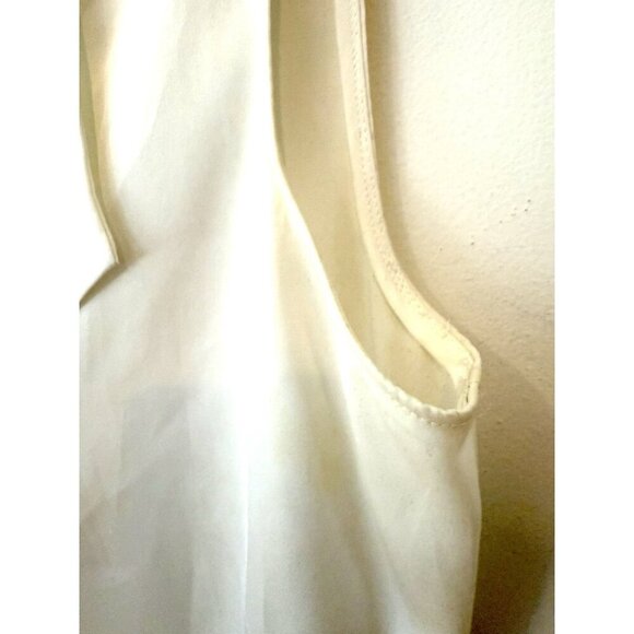 TAHARI PLEAT FRONT XS BLOUSE IN IVORY - Picture 6 of 10